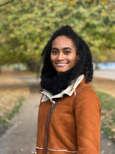 Load image into Gallery viewer, Beanie and Scarf Combo- Black